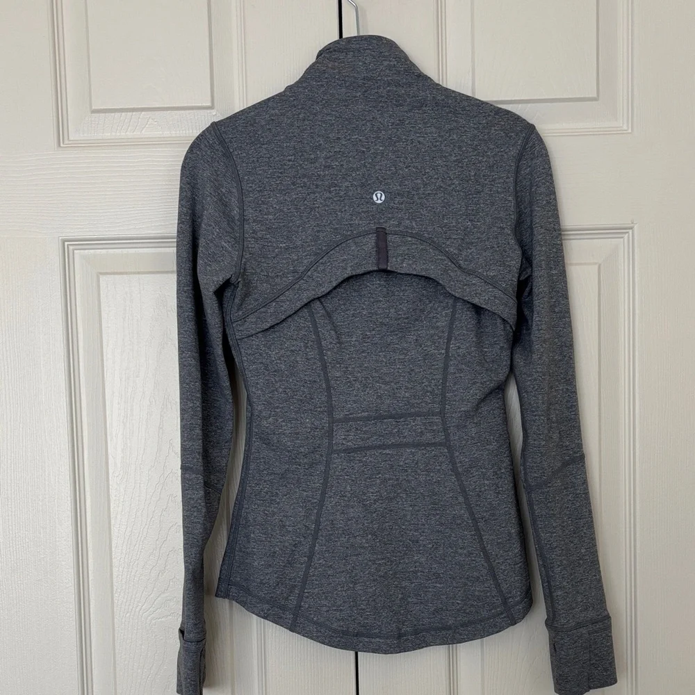 Lululemon Athletica Women's Charcoal Ski Jacket - Picture 3 of 5